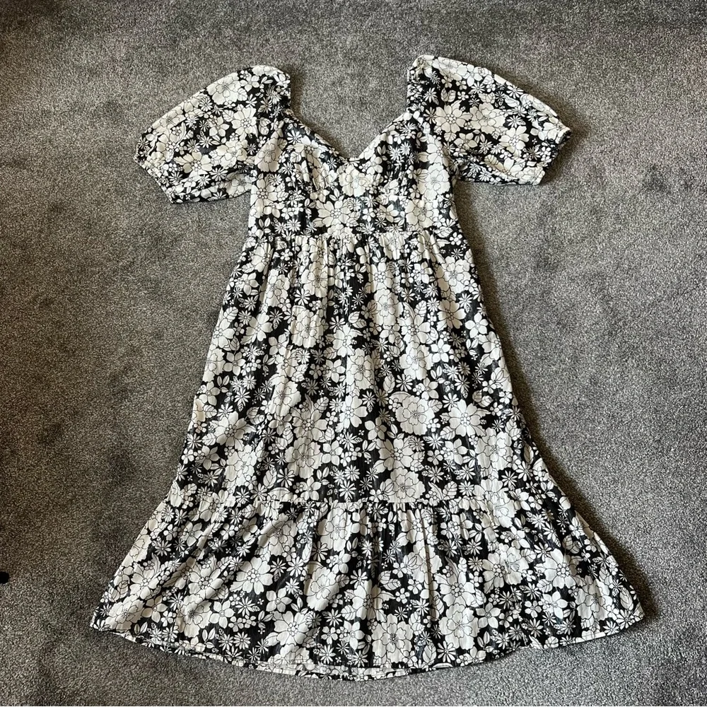 Gap Puff Sleeve Metallic Floral Midi Dress - Picture 3 of 12